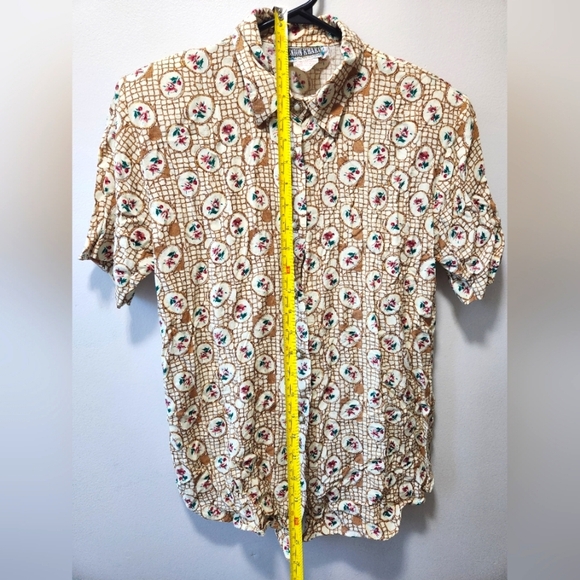 Vintage Union Khaki Floral Beige Woman's Short Sleeve Shirt Size M Shoulder Caps - Picture 7 of 10